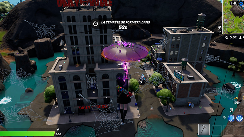 Comment utiliser les rebondisseurs de Spider-Man pour attraper une tyrolienne ?