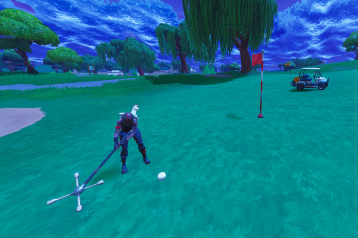 Fortnite : Frapper une balle de golf du tee jusqu'au green à différents trous