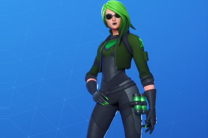 Fortnite : Soigner un équipier avec le bazooka à bandage en portant la tenue Panacée