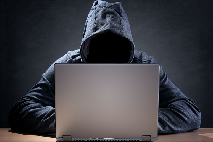 La DGSE en espion sur les jeux en ligne