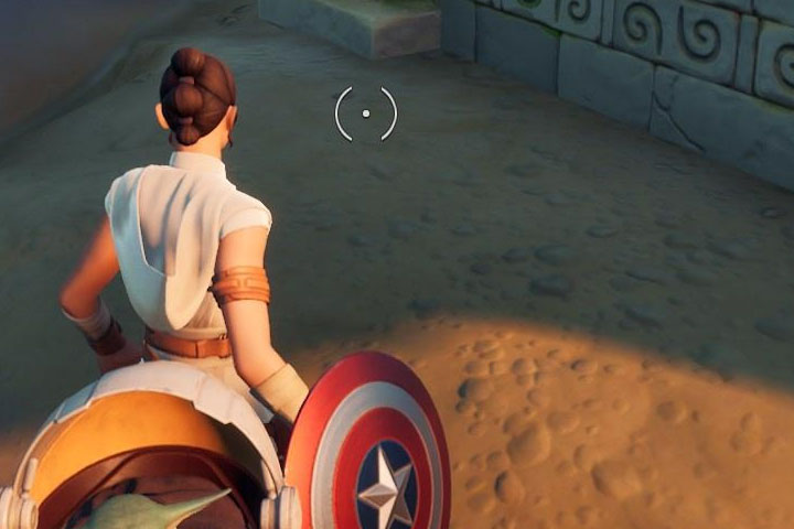 Où sont les nains de jardin à Coral Castle ?