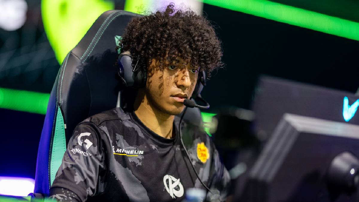 Saken sur le point de rejouer à haut niveau ? Les fans de LoL s’enflamment !