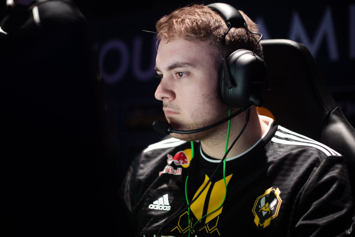 Vitality perd son leader sur CSGO