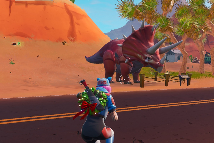 Fortnite : Danser entre trois dinosaures, défis semaine 9 saison 8 - Etape 2