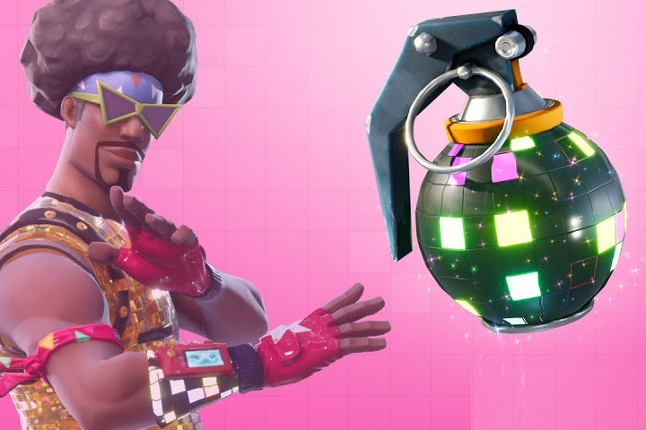 Fortnite : Toucher un adversaire avec une Boogie Woogie, défi Folie de la danse