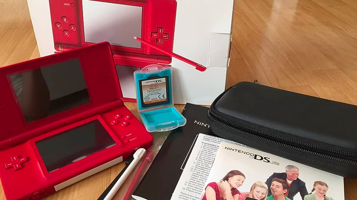 De quelle couleur est la toute première Nintendo DS ? Quelle est la réponse ?