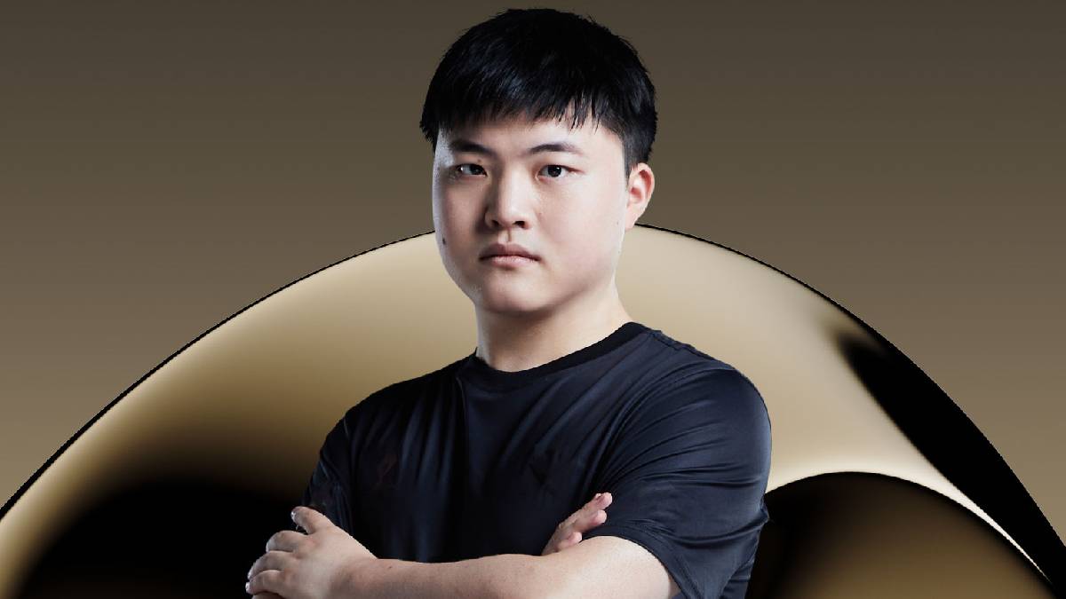 Une page d’histoire s’écrit : Uzi intronisé au Hall of Fame de LoL !