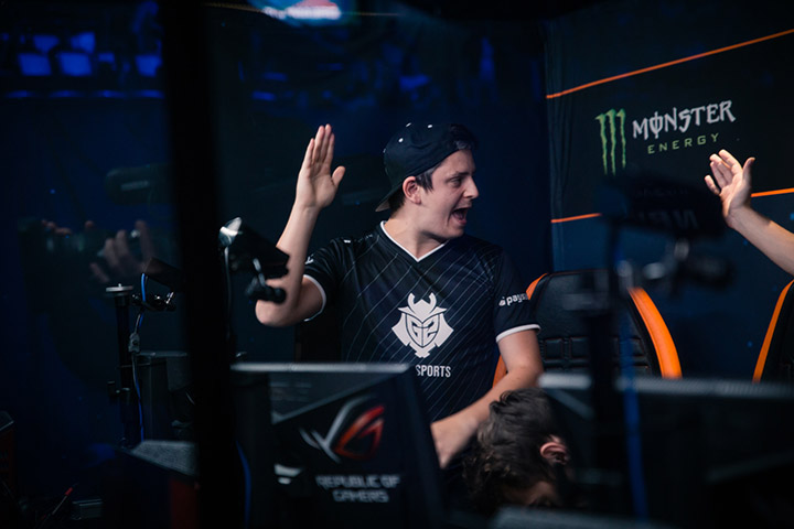 CSGO : Nouvelle équipe pour NBK- et Happy, direction Vitality ?