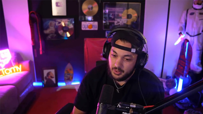 Tomy annonce la fin de la JL House sur Twitch