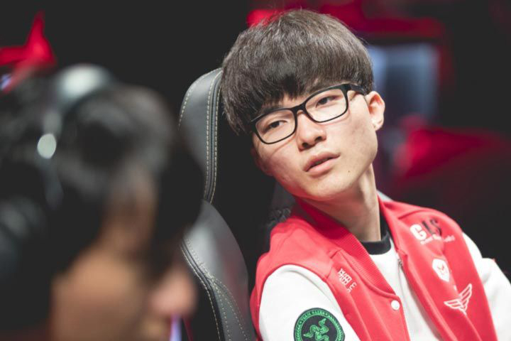 Faker prolonge avec T1 et prend des parts dans l'équipe