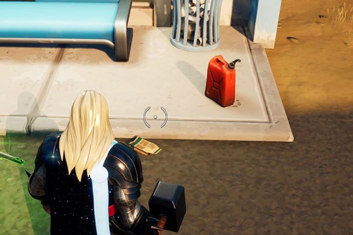 Fortnite : Tirer sur un bidon d'essence lancé par un équipier avant qu'il ne retombe au sol, défi semaine 12, XP à gogo