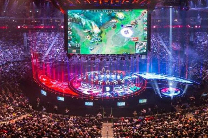 Budapest et Malmö vont accueillir les finales du LEC 2020