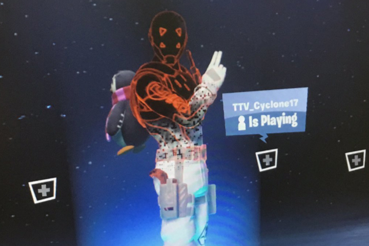 Fortnite : Infectaction du skin Octuple ou 8-Ball, un virus se propage