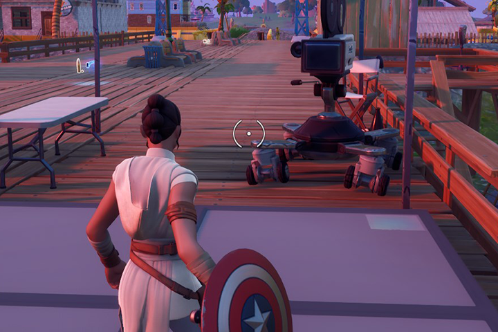 Fortnite : Danser devant la caméra pendant 10s à Sweaty Sands, défi semaine 4