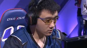LoL : Vasilii, joueur LPL, interpellé pour violences