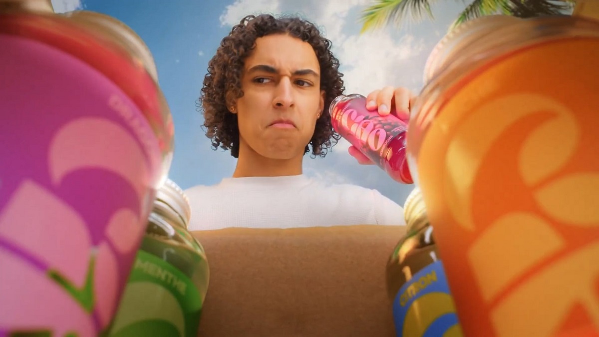 On s'est penché sur Ciao la boisson de Squeezie. Entre Alcool et prix élevé, le Kombucha est il vraiment une meilleure alternative au Coca ?