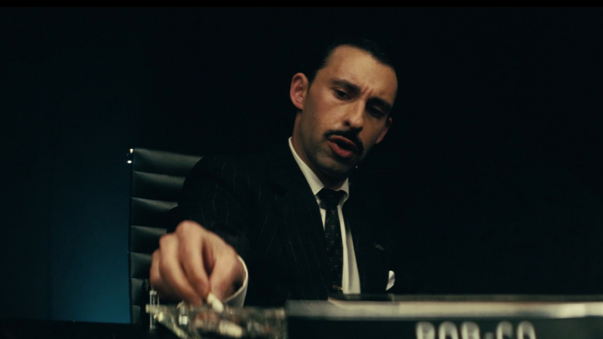 House série Fallout, qui est l'acteur qui incarne le personnage de New Vegas ?